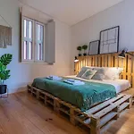 Apartamento 32 -lovely 2 Bedroom In Principe Real *