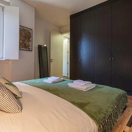 32 -lovely 2 Bedroom In Principe Real * Лиссабон