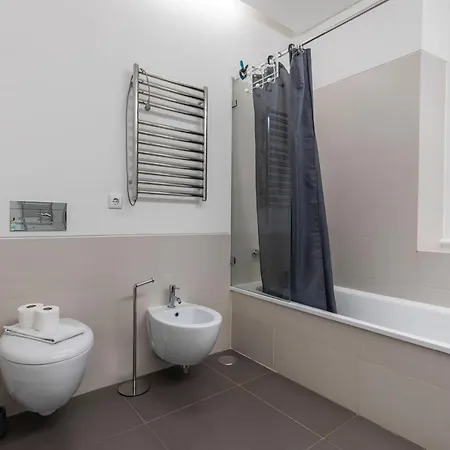 32 -lovely 2 Bedroom In Principe Real Apartment Lisbon